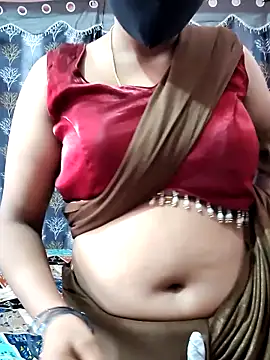 Snapshot of Lalitha-1995 chatting on May 20, 5:24 am Lalitha-1995 online show from May 20, 5:24 am