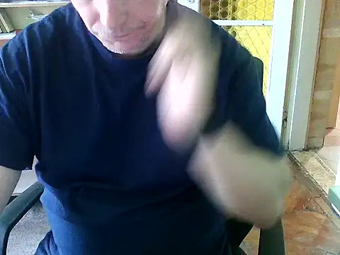 Snapshot of zee06 chatting on May 3, 11:05 am zee06 online show from May 3, 11:05 am