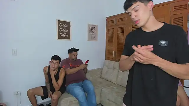 Snapshot of brutal_sex_room2k chatting on November 30, 8:35 pm brutal sex room2k online show from November 30, 8:35 pm