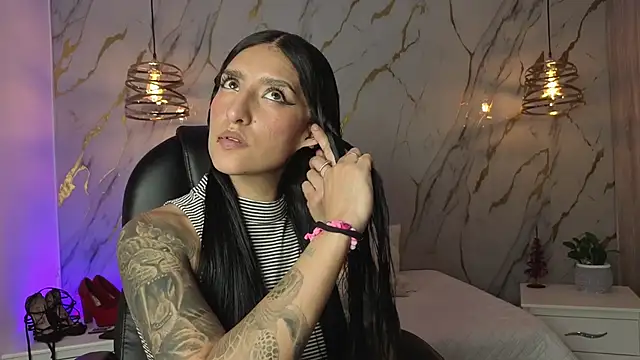 Snapshot of Scaarlettfox chatting on February 4, 6:03 pm Scaarlettfox online show from February 4, 6:03 pm