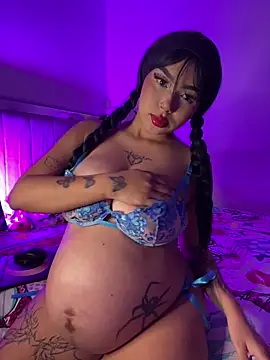 lucialauper  online show from November 29, 11:19 pm