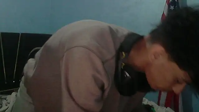 Dark DesireX online show from March 26, 10:04 pm