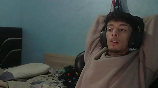 Dark DesireX online show from April 12, 2:33 pm