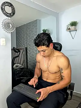 MR MUSCLE online show from January 14, 5:18 pm