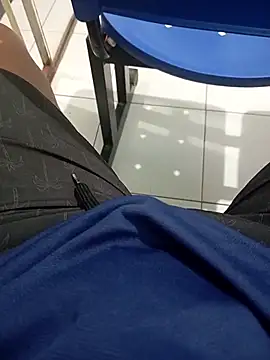 Snapshot of pauzudao_12 chatting on February 21, 10:55 pm pauzudao 12 online show from February 21, 10:55 pm