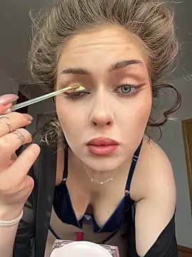 KellyKeler online show from February 26, 11:09 am