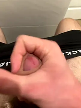 hugehairycock 98 online show from November 4, 8:35 am