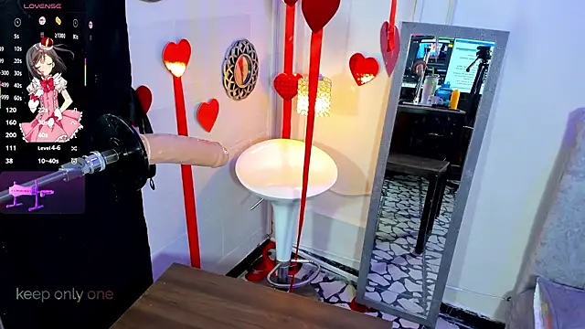 Snapshot of bigboobs_violeta chatting on February 12, 7:53 pm bigboobs violeta online show from February 12, 7:53 pm