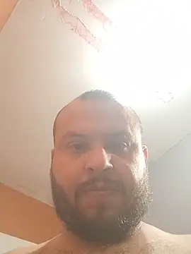 Snapshot of Todasmias420 chatting on November 12, 4:07 pm Todasmias420 online show from November 12, 4:07 pm