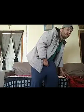 Todasmias420 online show from December 5, 6:59 pm