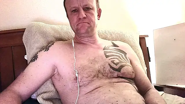 Snapshot of Yournaughty chatting on February 16, 5:58 am Yournaughty online show from February 16, 5:58 am