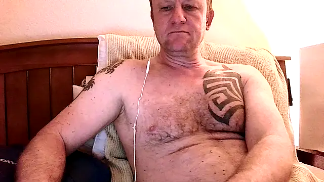 Snapshot of Yournaughty chatting on February 23, 5:27 am Yournaughty online show from February 23, 5:27 am