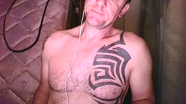 Snapshot of Yournaughty chatting on June 6, 4:39 am Yournaughty online show from June 6, 4:39 am