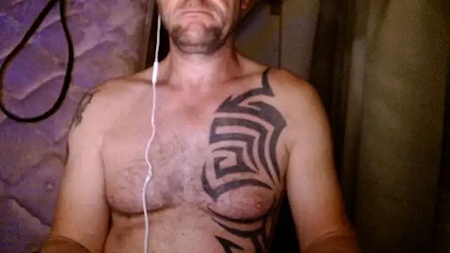 Snapshot of Yournaughty chatting on June 26, 6:40 am Yournaughty online show from June 26, 6:40 am