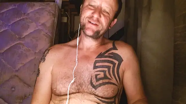 Snapshot of Yournaughty chatting on June 30, 6:03 am Yournaughty online show from June 30, 6:03 am