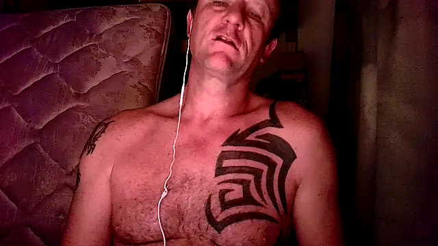 Snapshot of Yournaughty chatting on July 21, 5:43 am Yournaughty online show from July 21, 5:43 am
