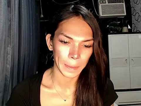 Snapshot of ladyhotcuming chatting on June 21, 9:28 pm ladyhotcuming online show from June 21, 9:28 pm