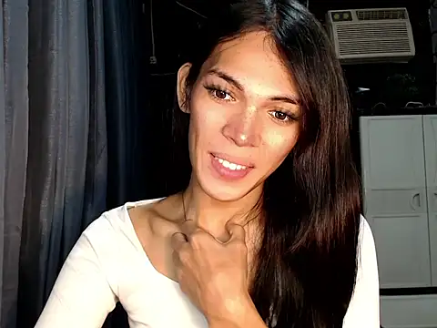 Snapshot of ladyhotcuming chatting on July 26, 9:32 pm ladyhotcuming online show from July 26, 9:32 pm