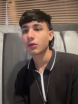 Snapshot of cody_fox10 chatting on October 3, 4:37 pm cody fox10 online show from October 3, 4:37 pm