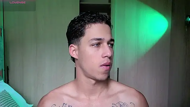 orionblaze69  online show from November 6, 4:30 pm