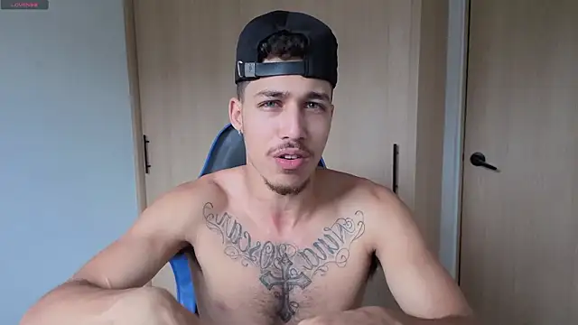 orionblaze69  online show from March 8, 8:23 pm