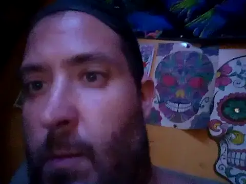Snapshot of OwingStone chatting on July 18, 1:21 am OwingStone online show from July 18, 1:21 am