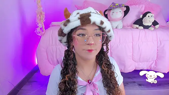 hannacutegod online show from November 10, 4:33 am