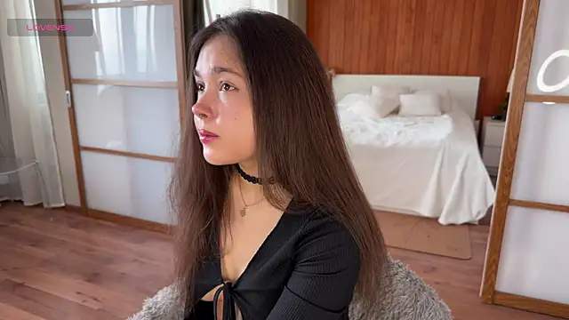 Snapshot of PlumyBun chatting on December 20, 7:26 am PlumyBun online show from December 20, 7:26 am