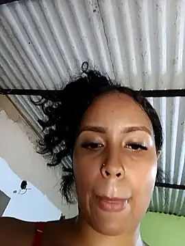 Fernanda30 online show from May 15, 11:56 pm
