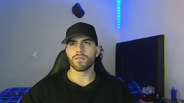 Ades Lowe online show from February 10, 6:28 am