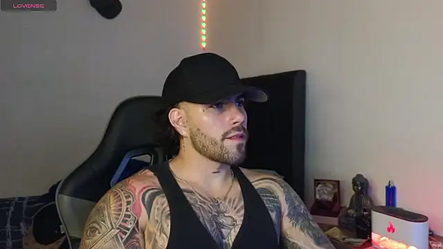 Ades Lowe online show from February 24, 6:11 am