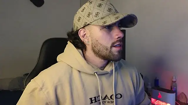 Ades Lowe online show from March 19, 6:28 am