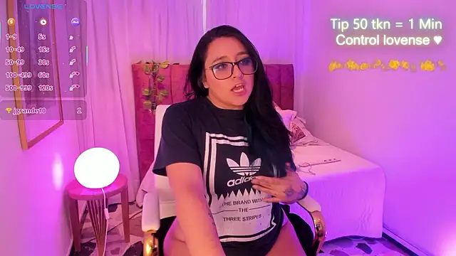 Cherry blush  online show from February 17, 8:59 pm