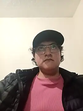 Snapshot of LordDscv chatting on October 10, 3:05 am LordDscv online show from October 10, 3:05 am