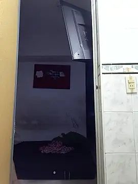 SweettyNaugthy online show from January 17, 7:46 am