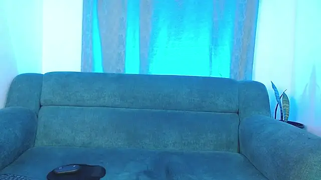 Snapshot of ReyPablo1 chatting on October 15, 11:05 pm ReyPablo1 online show from October 15, 11:05 pm