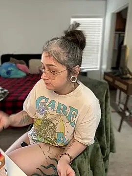 Alix Valentine online show from February 17, 7:09 pm