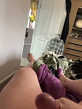 Snapshot of Colbaker6969 chatting on February 21, 1:01 pm Colbaker6969 online show from February 21, 1:01 pm