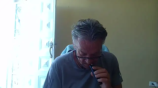 Unique X perience online show from March 19, 3:27 pm