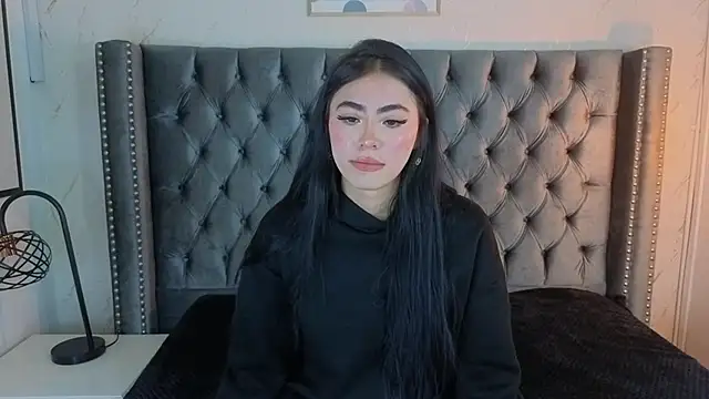 Anya Belth online show from April 17, 7:39 pm