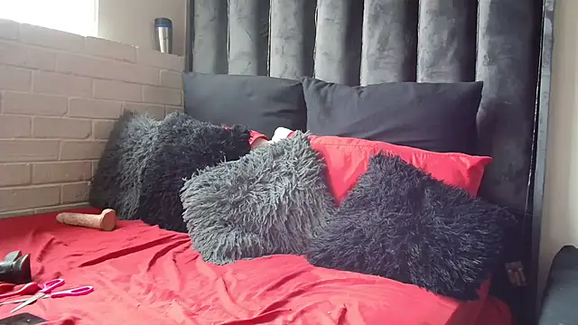 dark honeyx26 online show from November 15, 8:11 am