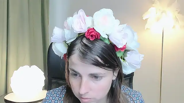 MartaEdams online show from October 1, 7:14 am