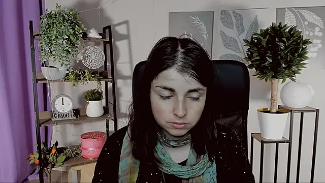 MartaEdams online show from April 18, 5:55 am