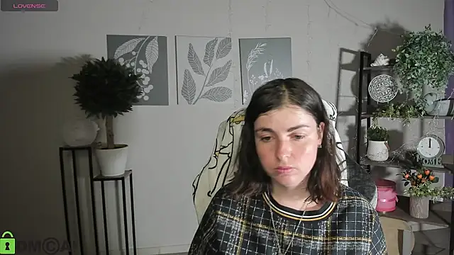 Snapshot of MartaEdams chatting on July 8, 5:01 am MartaEdams online show from July 8, 5:01 am