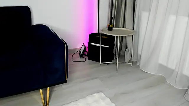 SluttyMaddy online show from January 9, 11:39 pm