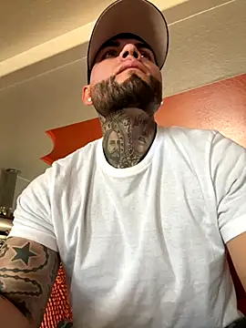 Snapshot of crazybarber69 chatting on November 19, 4:40 pm crazybarber69 online show from November 19, 4:40 pm