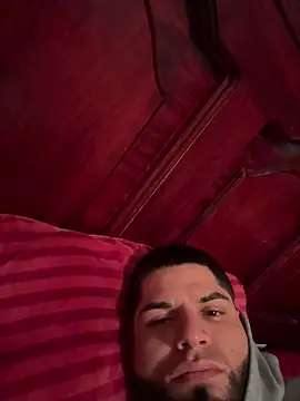 Snapshot of crazybarber69 chatting on December 5, 2:36 pm crazybarber69 online show from December 5, 2:36 pm