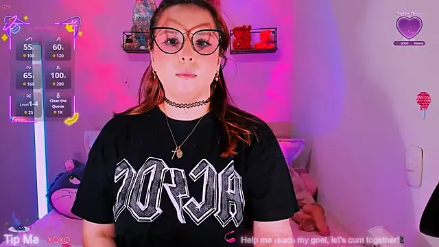 Snapshot of Rosie_Good_girl chatting on July 14, 1:30 am Rosie Good girl online show from July 14, 1:30 am