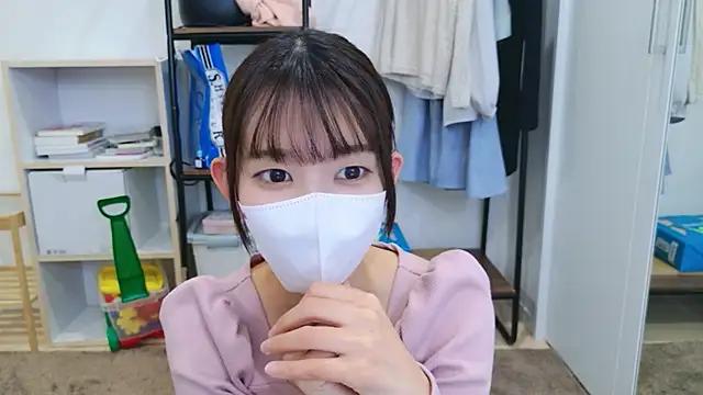 Snapshot of MAIMAI-club chatting on February 6, 2:42 pm MAIMAI-club online show from February 6, 2:42 pm