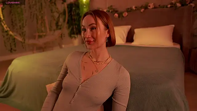 Snapshot of Serena_Waldarf chatting on September 22, 5:15 pm Serena Waldarf online show from September 22, 5:15 pm